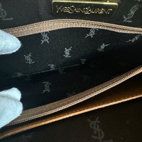 YVES SAINT LAURENT Clutch/Wristlet - Picture 8 of 11